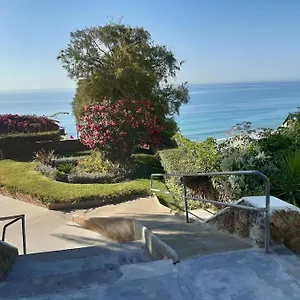 apartamento-en-primera-lnea-de-torremolinos.1costadelsol.com/
